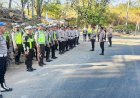 Ratusan-Personel-Polres-Kupang-Amankan-Kunjungan-Mantan-Presiden-RI-Joko-Widodo-di-Pantai-Oesina