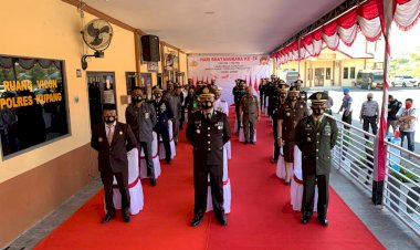 Peringati-Hari-Bhayangkara-ke-74-Polres-Kupang-Dengan-Sederhana