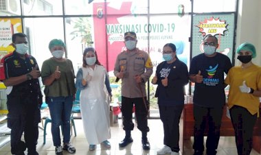 Kapolres-Kupang-Orang-Pertama-Penerima-Vaksin--Di-jajaran-Polres-Kupang