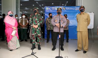 Panglima-TNI-dan-Kapolri-Ajak-Civitas-Akademik, -Pemuda-hingga-Ormas-Terlibat-Aktif-Percepat-Vaksinas