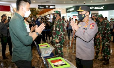 Tinjau-Serbuan-Vaksin-di-Kalbar,-Kapolri-Tekankan-Penguatan-Prokes-dan-Percepatan-Vaksinasi