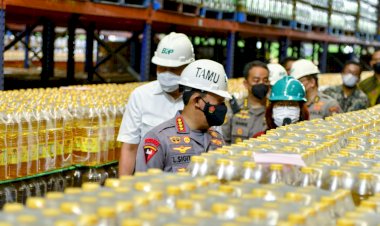 Kapolri-Pastikan-Awasi-Alur-Distribusi-dan-Harga-Minyak-Goreng -di-Pasar