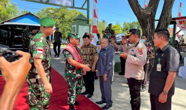 Kapolres-Kupang-Sambut-Kedatangan-Kepala-staf-TNI-AD-Jenderal-TNI-Dudung-Abdurrahman-S.E.,M.M.