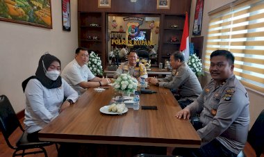 Kapolres-Kupang-Terima-Kunjugan-Tim-Monev- Divisi-Hukum-Polri-TA.-2022