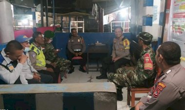 Kapolres-Kupang-Turun-ke-Jalan-Pantau-Langsung-Takbiran-Keliling-Umat-Muslim-di-Kabupaten-Kupang