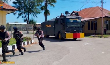 Alarm-Berbunyi-Seluruh-Personil-Polres-Kupang-Berlarian-Antisipasi-Hadapi-Ancaman