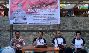 AKBP-Anak-Agung-Gde-Anom-Wirata,-Kapolres-Pertama-Yang-Gelar-Jumat-Curhat-Ditengah-Pasar