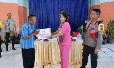 Anjangsana-ke-Panti-Anak-Riang-Kapolres-Kupang-dan-Ketua-Bhayangkari-Cabang-Kupang--Beri-Motivasi-Baru