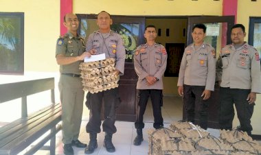 Peduli-Stunting,-Polsek-Kupang-Timur-Salurkan-Bantuan-Ratusan-Butir-Telur