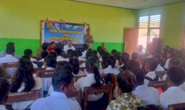 Cegah-TPPO-dan--Kenakalan-Remaja-Sat-Binmas-Polres-Kupang-Gelar-Binluh-terhadap-Siswa-SMA-dan-SMP-di-Fatuleu-Tengah