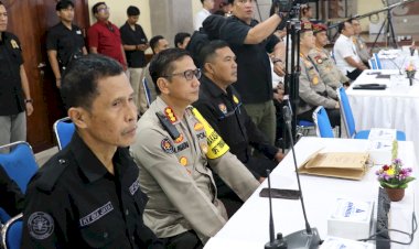 Kakorlantas-Polri-Bersama-Kapolda-Bali-Laksanakan-Tactical-Floor-Game-(TFG)-dalam-KTT-Archipelagic-and-Island-State-Forum