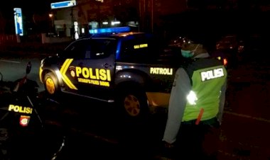 Antisipasi-Euforia-Berlebihan-di-Akhir-Tahun,-Polres-Kupang-Berlakukan-Penutupan-Jalur-Timor-Raya