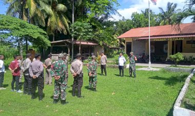 Kompak-!-Personil-Polsek-Fatuleu-dan-Koramil-1604-02-Camplong-Amankan-Pleno-Tingkat-PPK-Hari-ini