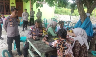 Melihat-Cara-Unik-Polres-Kupang-Beri-Layanan-Kesehatan-Gratis-Manfaatkan-Momen-Pleno-KPUD-Kabupaten-Kupang