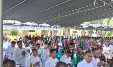 Polres-Kupang-Amankan-Jalannya-Misa-Pentahbisan-28-Diakon-di-Seminari-Tinggi-St.-Mikael-Kupang
