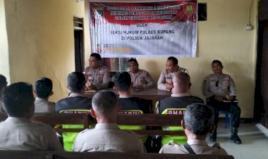 Gelar-Supervisi-dan-Sosialisasi,-Seksi-Pengawasan-dan-Seksi-Hukum-Polres-Kupang-Datangi-Polsek-Amfoang-Selatan