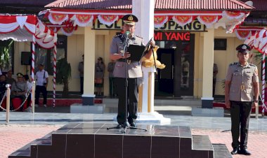 Kapolres-Kupang-AKBP-Anak-Agung-Gde-Anom-Wirata,-S.I.K.,-M.H--Pimpin-Upacara-Hari-Juang-Polri