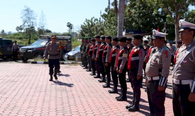 Siap-Amankan-Pilkada-Serentak,-Polres-Kupang--Laksanakan-Apel-Gelar-Pasukan-Operasi-Mantap-Praja-Turangga-2024