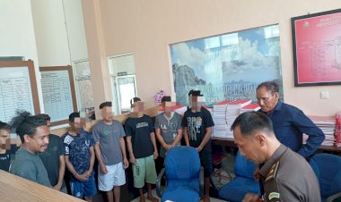 Penyidik-Reskrim-Polres-Kupang-Limpahkan-Tujuh-Tersangka-Pembakar-Rumah-dan-Sepeda-Motor-di-Amarasi-Selatan-Ke-JPU