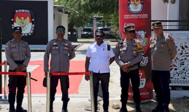 Berhasil-Amankan-Pendaftaran-Cakada,-Polres-Kupang-Siapkan-Pengamanan-Tahapan-Penelitian-Persyaratan-Calon-Bupati-dan-Wakil-Bupati