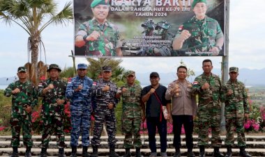 Peringati-HUT-TNI-ke-79,-Ratusan-Personil-TNI-POLRI-Gelar-Karya-Bakti-di-Taman-Doa-Oebelo