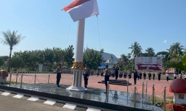 Pimpin-Upacara-Peringatan-96-Tahun-Sumpah-Pemuda,-Kapolres-Kupang:-Seruan-untuk-Pemuda-Indonesia-Maju-dan-Berdaya-Saing