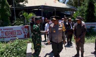Kapolda-NTT-Bersama-Pj-Gubernur-Pantau-Langsung-Pemungutan-Suara-di-TPS-1-Merdeka,-Kupang-Timur