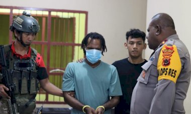Satu-Komplotan-KKB-Pimpinan-Aske-Mabel,-Nikson-Matuan,Digiring-ke-Mapolda-Papua