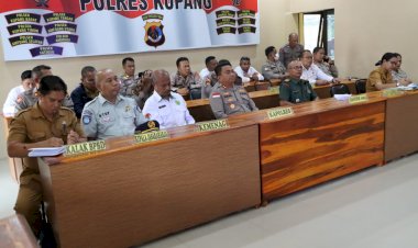 Polres-Kupang-Hadiri-Rapat-Koordinasi-Lintas-Sektoral-Kesiapan-Pengamanan-Idul-Fitri-1446-H-Tahun-2025