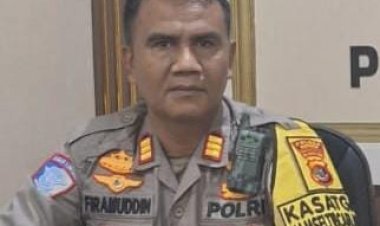 Satlantas-Polres-Kupang-Himbau-Pengendara-Waspada-di-Sejumlah-Titik-Rawan-Genangan-Air-dan-Longsor