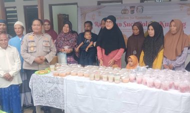 Polres-Kupang-Gelar-Bakti-Sosial-Ramadhan-Suci-di-Musholah-Alhidayah-Oebelo