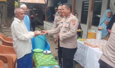 Polres-Kupang-Berbagi-Takjil-dan-Sosialisasikan-Tagline-