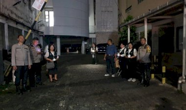 Polisi-Amankan-Ibadah-Paskah-di-Gereja-Katedral-Jakarta-dengan-Pendekatan-Humanis