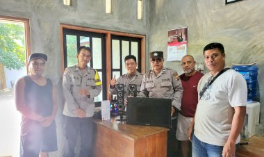 Pospol-Baumata-Dapat-Sumbangan-Televisi-dan-Speaker-dari-Warga