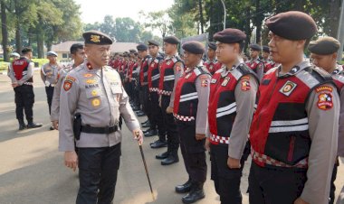 Apel-Pengecekan-kesiapan-personel-Korsabhara-Baharkam-Polri-dalam-pengamanan-May-Day
