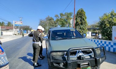 Penegakan-Disiplin-Lalu-Lintas,-POM-dan-Provoost-Perkuat-Operasi-Patuh-Turangga-2025-Polres-Kupang