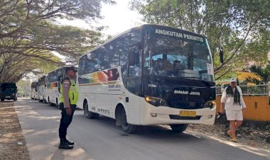 Pospol-Amarasi-Barat-Amankan-Kunjungan-200-Wisatawan-Mancanegara-ke-Istana-Kerajaan-Baun