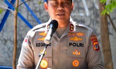 Kapolda-NTT-Sampaikan-Duka-Cita-atas-Kebakaran-yang-Merenggut-Nyawa-Dua-Anak-di-Kabupaten-Kupang