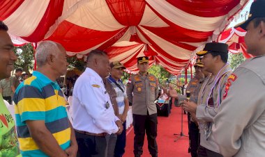 Kapolda-NTT-Ajak-Masyarakat-Tanam-Sayur-sayuran-Saat-Hadiri-Penanaman-Serentak-Jagung-Kuartal-IV-Tahun-2025-di-Kupang-Barat