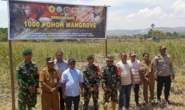 Polsek-Amfoang-Timur-bersinergi-dengan-TNI-dan-Masyarakat-sukseskan-Penanaman-1200-Anakan-Mangrove