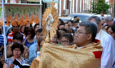 Perayaan-Kamis-Putih-dan-Jumat-Agung-di-Kabupaten-Kupang-Berlangsung-Aman-dan-Kondusif
