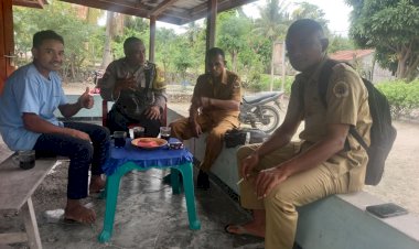 Bhabinkamtibmas-Amarasi-Timur-Perkuat-Pencegahan-TPPO-Melalui-Sambang-KRYD-di-Desa-Pakubaun