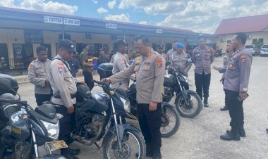 Pastikan--Layak-Pakai-dan-Tidak-Beresiko,-Kapolres-Kupang-Gelar-Pemeriksaan--semua-Kendaraan-Dinas-Tanpa-Kecuali