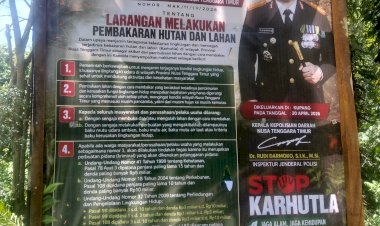 Cegah-Karhutlah,-Polsek-Amarasi-Pasang-Baliho-Maklumat-Kapolda-NTT-di-Hutan-Lindung-Sismeni-Sanam