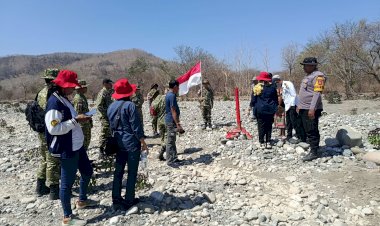 Jaga-Kedaulatan-NKRI,-Tim-Gabungan-Pantau-22-Pilar-Batas-RI–RDTL-di-Amfoang-Timur