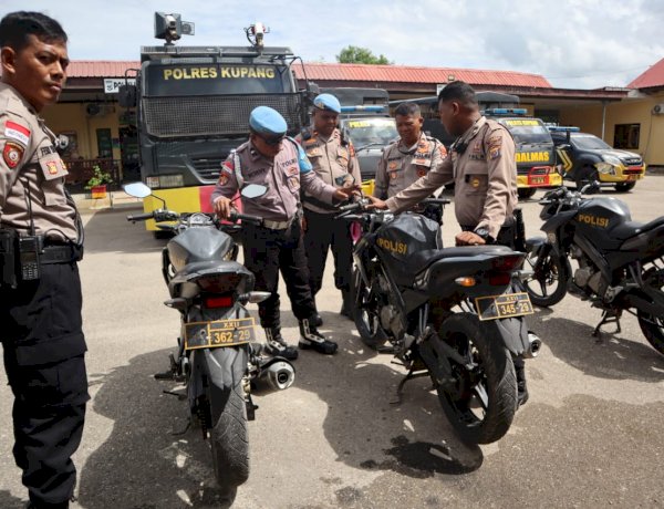 Propam Polres Kupang Lakukan Pemeriksaan Ketat Ranmor Dinas Satuan  Samapta
