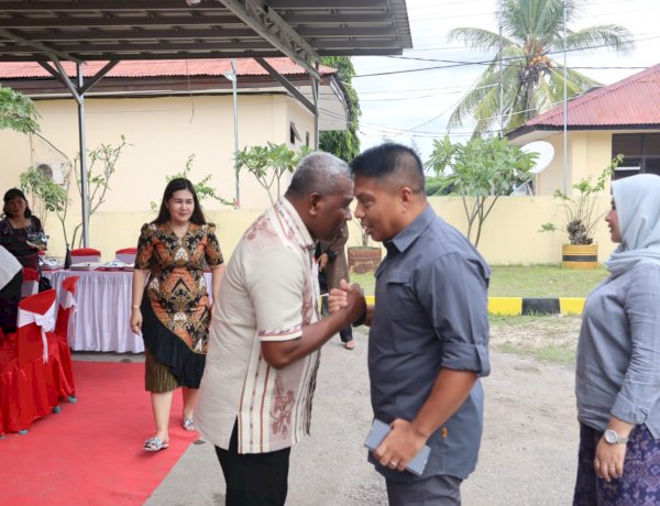 Kapolres Kupang Gelar Open House Natal 2025 Bersama Personel Polres, Rangkul Warga dalam Kasih dan Kebersamaan