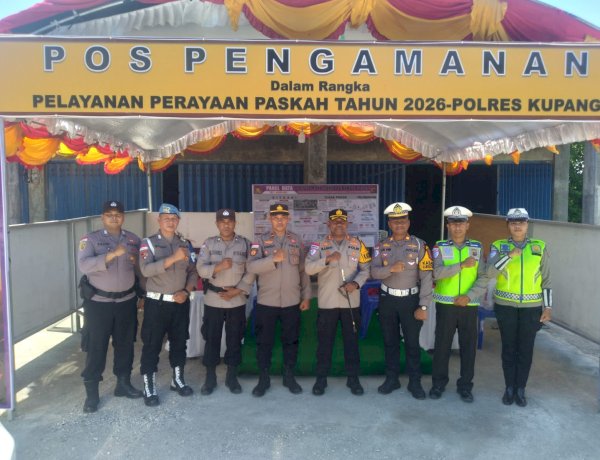 Turun Langsung ke Lapangan, Kapolres Kupang Pantau Pos Pengamanan dan Apresiasi Personel
