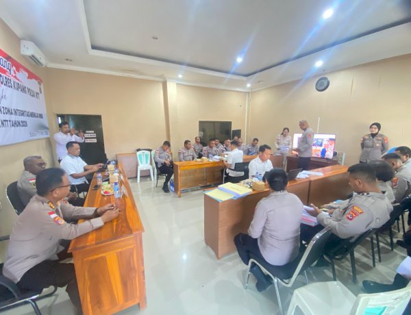 Menuju WBK dan WBBM, Tim Penilai Internal Mabes Polri Evaluasi Pembangunan Zona Integritas di Polres Kupang