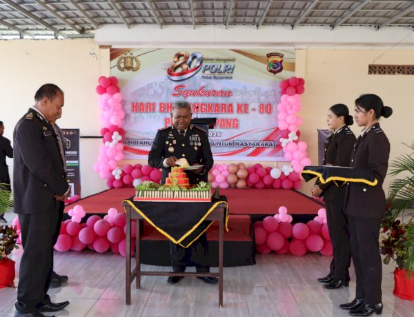 Puncak Hari Bhayangkara ke-80, Polres Kupang Resmikan Gedung Satreskrim dan Eko Wisata, Hibahkan Ribuan Liter Miras untuk Kepentingan Akademik